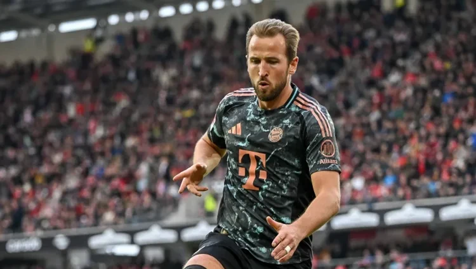 九游-关于锐不可当引发热议!,凯恩在美国队比赛中败北观众掌声雷动的信息